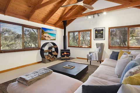 Samsara Blue Mountains - Geraldton Accommodation 0