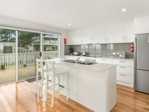 San Freemo - Geraldton Accommodation 1