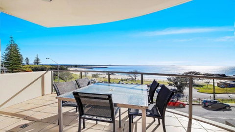 Sandcastle 201 - Geraldton Accommodation 0