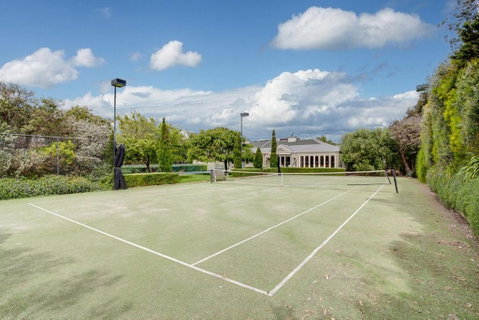 Sandfields - Geraldton Accommodation 1