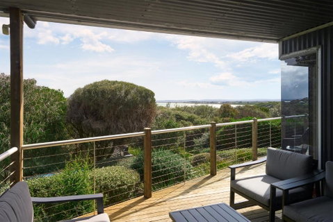 Sandpipers Beach - Geraldton Accommodation 0