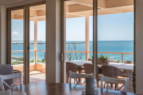 Sandrift Two - Oceanstays - Geraldton Accommodation 0