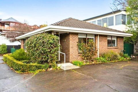Sandy Bay Cozy Cottage Close To CBD - Geraldton Accommodation 2