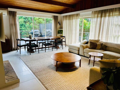 Sandy Bay Haven - Geraldton Accommodation 0