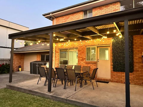 Sandy Beach House Cowes - Geraldton Accommodation 0