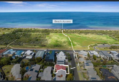 Sandy Bliss Walk To The Beach - Geraldton Accommodation 1