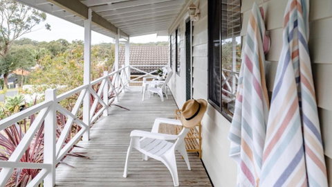 Sandy Cottage - Geraldton Accommodation 1