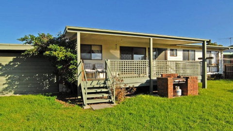 Sandy Escape - Geraldton Accommodation 1