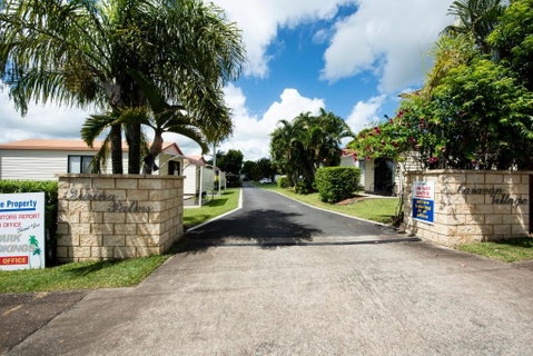 Sarina Palms Caravan And Cabins Village - Geraldton Accommodation 0