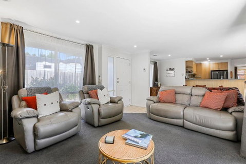 The Carrum Escape - Geraldton Accommodation 3