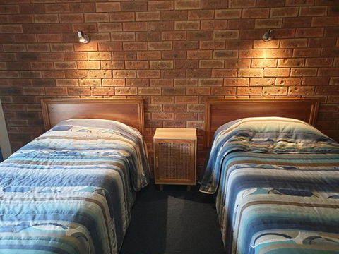 The Finley Palm Motor Inn - Geraldton Accommodation 2