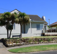 BEACHPOINT COTTAGE - Geraldton Accommodation