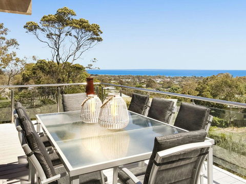 Bella Vista - Simply Stunning, Amazing Panoramic Bay Views! - Geraldton Accommodation 3