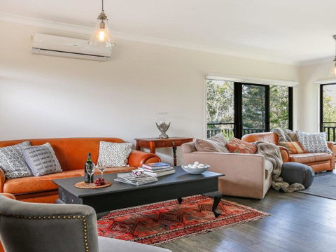 Bellara - Your Home Among The Gum Trees! - Geraldton Accommodation 1