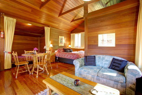 Bellingen Koompartoo Retreat - Geraldton Accommodation 0