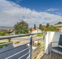 Beloka Close - Modern spacious and pet friendly accommodation - Geraldton Accommodation