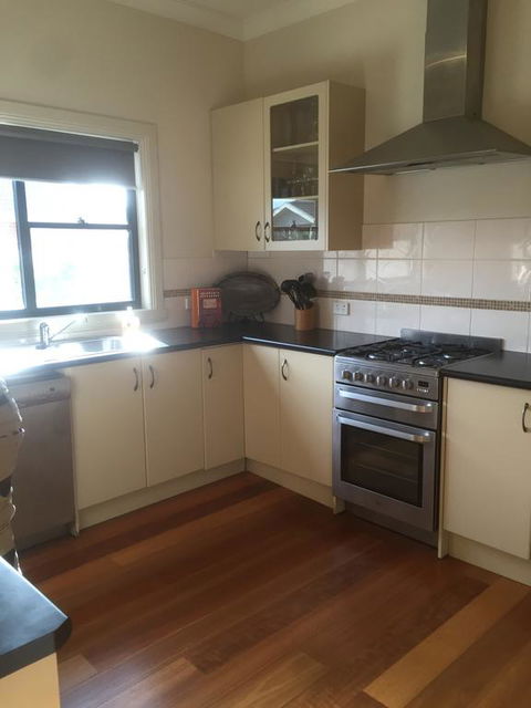 Bennett House Horsham - Geraldton Accommodation 3