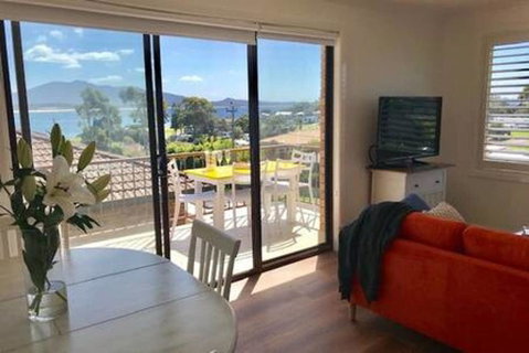 Bermagui Townhouse - Geraldton Accommodation 1