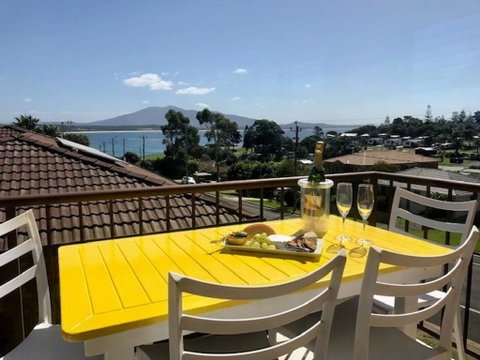 Bermagui Townhouse - Geraldton Accommodation 0