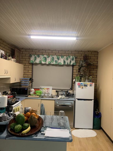 Bevan Street Lavington - Geraldton Accommodation 3