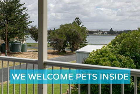 Big Stylish House With River Views, Games Room & WiFI - Geraldton Accommodation 0