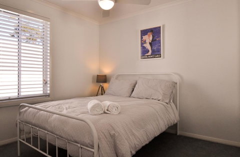 Boardwalk Apartment 6 - Geraldton Accommodation 1