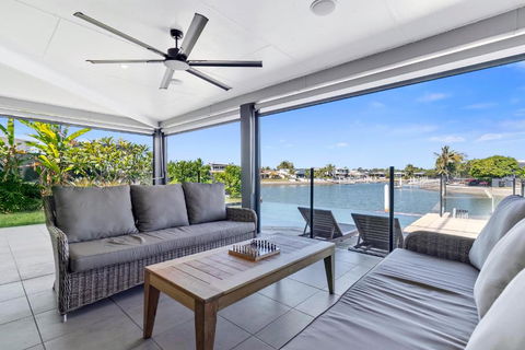 YALLA24-Luxury Resort Style Home - Geraldton Accommodation 2