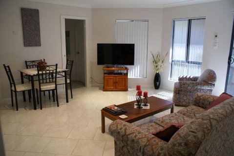 A Good Rest B & B - Geraldton Accommodation 4