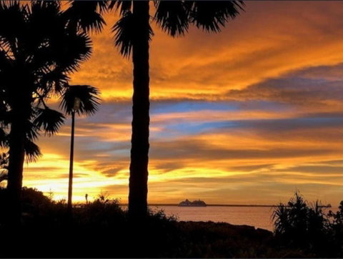 Absolute Beachfront Bliss-Best Location In Darwin - Geraldton Accommodation 3