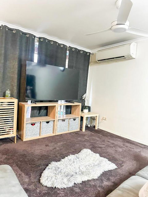 Queen Of The Desert Villa Secure & Gated 2 Bdrm Home - Geraldton Accommodation 3