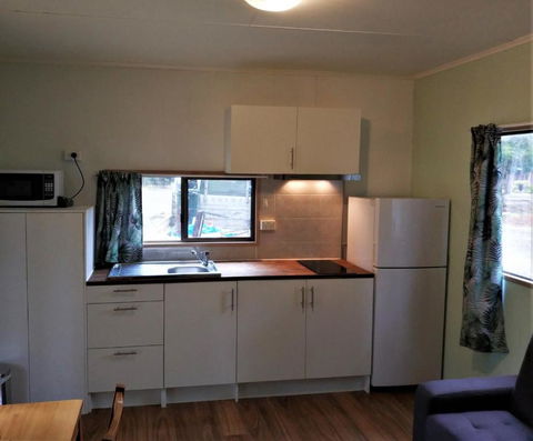 Zeehan Bush Camp - Geraldton Accommodation 1