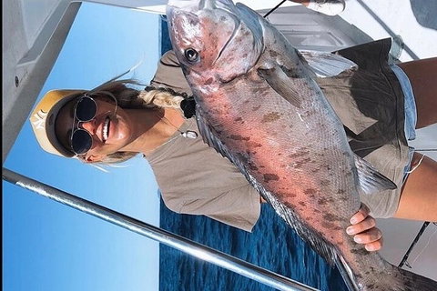 3/4 Day 7 Hour Offshore Fishing Charter - Geraldton Accommodation 1