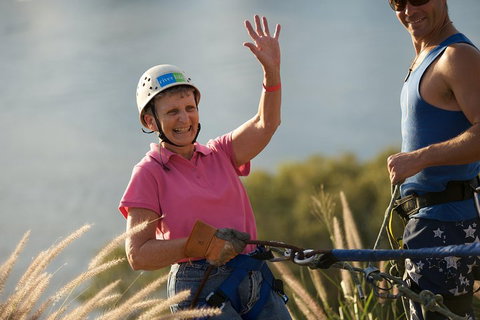 Abseiling The Kangaroo Point Cliffs In Brisbane - Geraldton Accommodation 2