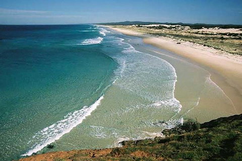 Full-Day Moreton Island 4x4 Sightseeing Tour - Geraldton Accommodation 2