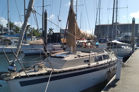Townsville Small Group Sunset Sail Sailing Cruise Boat Tour Charter Hire - Geraldton Accommodation 1