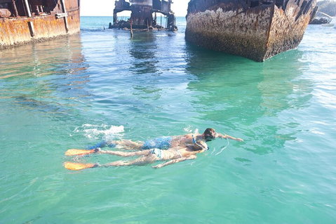 Adventure Moreton Island Wrecks Adventure Package - Geraldton Accommodation 2
