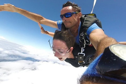 Byron Bay Tandem Sky Dive - Geraldton Accommodation 2