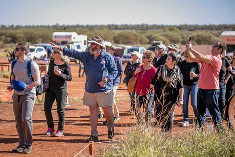 Ayers Rock Day Trip From Alice Springs Including Uluru, Kata Tjuta And Sunset BBQ Dinner - Geraldton Accommodation 1