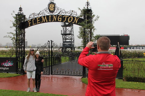Ultimate Sports Lovers Bus Tour Of Melbourne - Geraldton Accommodation 1