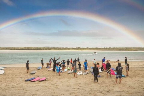 Private Beginners Surf Lessons, Noosa World Surf Reserve - Geraldton Accommodation 2