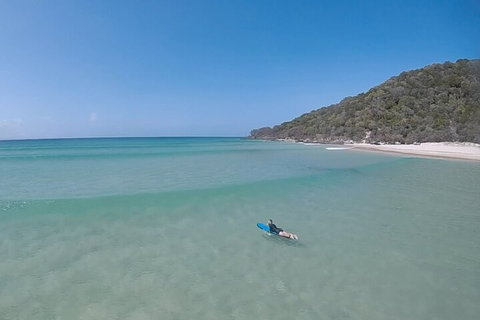 Private Beginners Surf Lessons, Noosa World Surf Reserve - Geraldton Accommodation 3