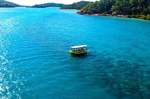 Airlie Beach Glass Bottom Boat Tour - Geraldton Accommodation 2